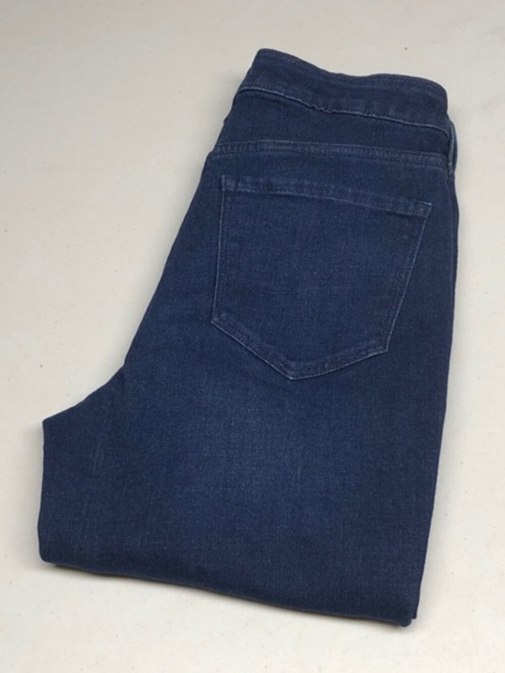 LIKE NEW OLD NAVY WOW HIGH-RISE SUPER SKINNY JEANS 2/26x29 ⭐️